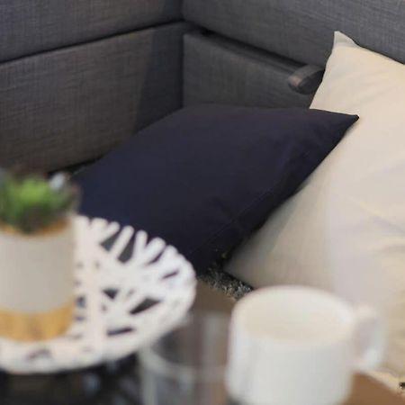 Bhotel Heiwaodori 902 - Huge Apt In Famous Hiroshima Dori For 6P Esterno foto